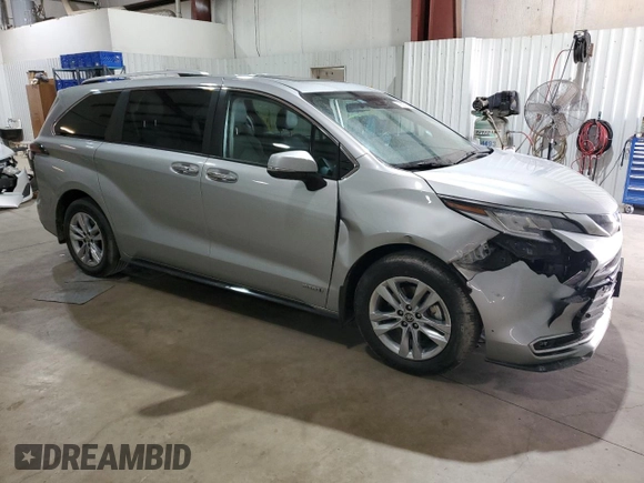 2021 Toyota Sienna Limited with VIN 5TDZRKEC7MS065569, listed as a Copart auction lot 41885195 with 78,826 mi miles and Salvage Title. Bid and sale history available at carsss.com. Image 4.