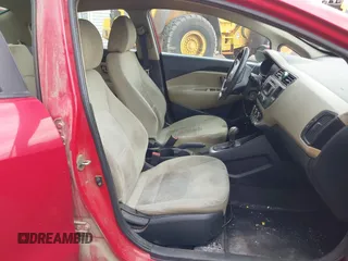 2013 Kia Rio LX z VIN KNADM4A33D6256655, wystawiony jako IAAI lot #42345170 z przebiegiem 188 540 mil mil oraz . Historia ofert i sprzedaży dostępna na DreamBid. Obrazek 5.