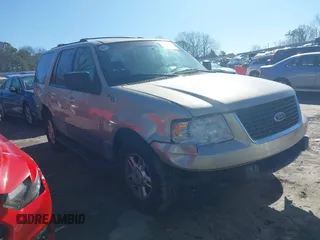 2004 Ford Expedition Special Service with VIN 1FMRU15WX4LB90730, listed as a IAAI auction lot 41478361 with 273,240 mi miles. Bid and sale history available at carsss.com. Image 1.