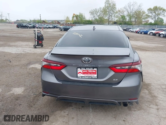 2023 Toyota Camry SE z VIN 4T1G11AK2PU088324, wystawiony jako IAAI lot #42173302 z przebiegiem 72 239 mil mil oraz . Historia ofert i sprzedaży dostępna na DreamBid. Obrazek 16.