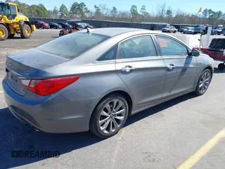 2011 Hyundai Sonata Limited with VIN 5NPEC4AB7BH292708, listed as a IAAI auction lot 41717277 with 191,137 mi miles and . Bid and sale history available at carsss.com. Image 4.