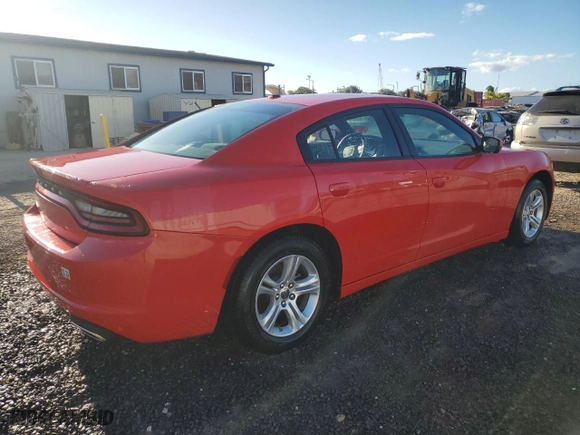 2022 Dodge Charger SXT with VIN 2C3CDXBG7NH250217, listed as a Copart auction lot 82933144 with 27,383 mi miles and Salvage Title. Bid and sale history available at carsss.com. Image 3.