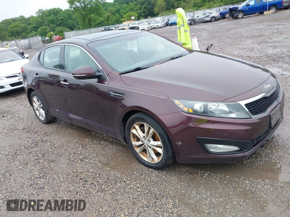 2012 Kia Optima EX z VIN 5XXGN4A71CG011465, wystawiony jako IAAI lot #42478460 z przebiegiem 197 230 mil mil oraz . Historia ofert i sprzedaży dostępna na DreamBid. Obrazek 1.