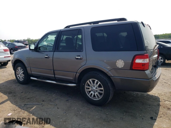 2012 Ford Expedition XLT with VIN 1FMJU1J55CEF49236, listed as a Copart auction lot 60373845 with 140,906 mi miles and Salvage title. Bid and sale history available at DreamBid. Image 2.