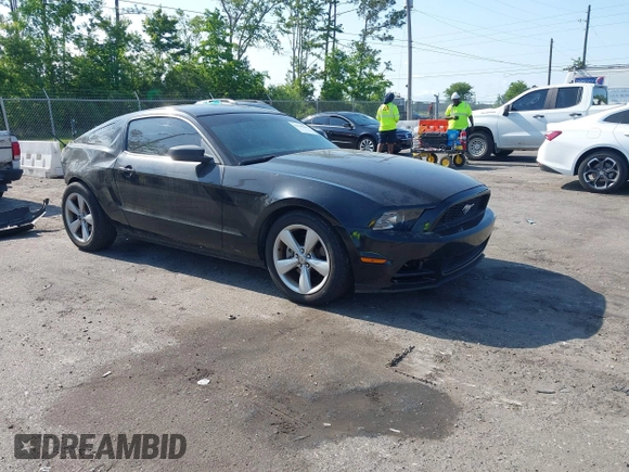 2014 Ford Mustang V6 with VIN 1ZVBP8AM4E5228370, listed as a IAAI auction lot 42130306 with 113,015 mi miles. Bid and sale history available at carsss.com. Image 1.
