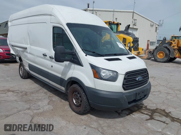 2017 Ford Transit z VIN 1FTBW3XM8HKB27922, wystawiony jako IAAI lot #42129209 z przebiegiem 377 514 mil mil oraz . Historia ofert i sprzedaży dostępna na DreamBid. Obrazek 1.