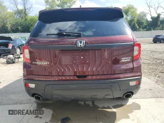 2021 Honda Passport Touring with VIN 5FNYF8H92MB022995, listed as a Copart auction lot 65327265 with 29,718 mi miles and Non repairable. Bid and sale history available at DreamBid. Image 6.