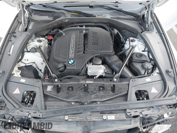 2011 BMW 5 Series 535i xDrive with VIN WBAFU7C59BC877714, listed as a IAAI auction lot 41491893 with 107,373 mi miles. Bid and sale history available at carsss.com. Image 10.