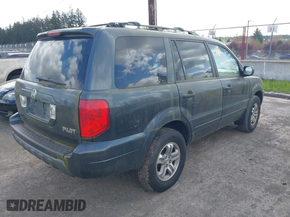 2005 Honda Pilot EX-L with VIN 2HKYF185X5H573585, listed as a IAAI auction lot 42094532 with 1 mi miles. Bid and sale history available at carsss.com. Image 4.