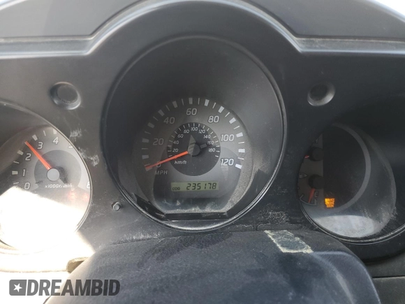 2003 Nissan Frontier SE z VIN 1N6ED29X53C466089, wystawiony jako Copart lot #46733955 z przebiegiem 235 178 mil mil oraz Czysty tytuł • Clean title. Historia ofert i sprzedaży dostępna na DreamBid. Obrazek 9.