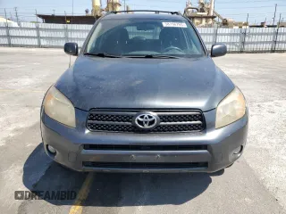2008 Toyota RAV4 Sport with VIN JTMZD32V185111595, listed as a Copart auction lot 58796765 with 242,976 mi miles and Clean title. Bid and sale history available at DreamBid. Image 5.