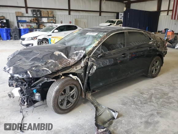 2023 Kia K5 LXS z VIN 5XXG14J28PG185233, wystawiony jako Copart lot #53922895 z przebiegiem 46 314 mil mil oraz Szkoda całkowita • Salvage title. Historia ofert i sprzedaży dostępna na DreamBid. Obrazek 1.