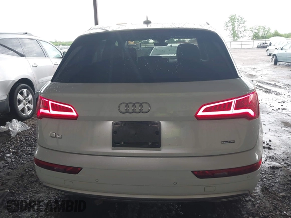 2020 Audi Q5 Premium Plus z VIN WA1BNAFY0L2105010, wystawiony jako IAAI lot #42121483 z przebiegiem 64 244 mil mil oraz . Historia ofert i sprzedaży dostępna na DreamBid. Obrazek 17.