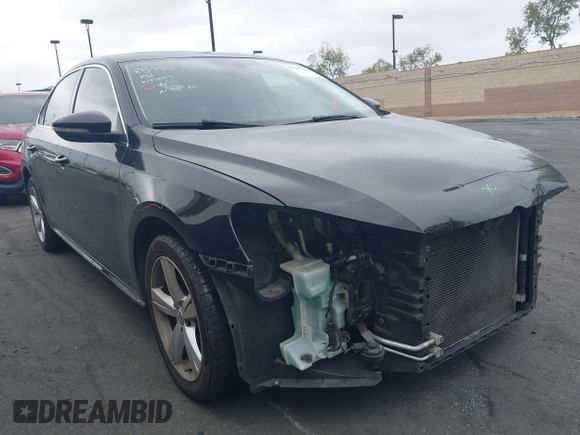 2012 Volkswagen Passat SE с VIN 1VWBP7A30CC029505, выставлен на аукционе IAAI как лот 42203089 с пробегом 140 764 миль миль и . История ставок и продаж доступна на DreamBid. Изображение 1.