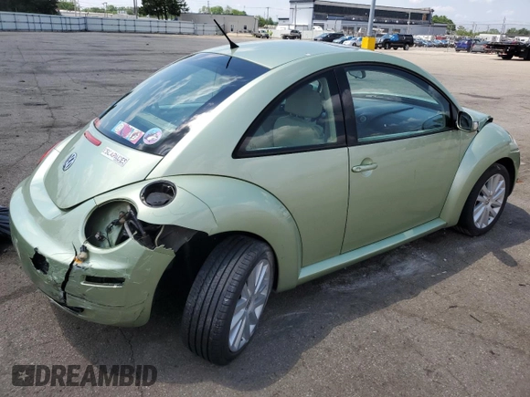 2008 Volkswagen Beetle SE with VIN 3VWRW31C78M509931, listed as a Copart auction lot 56645275 with 136,436 mi miles and Salvage title. Bid and sale history available at DreamBid. Image 3.