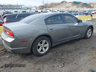 2011 Dodge Charger SE with VIN 2B3CL3CG0BH577061, listed as a IAAI auction lot 41889210 with 147,555 mi miles. Bid and sale history available at carsss.com. Image 4.