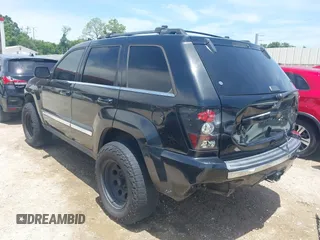 2005 Jeep Grand Cherokee Limited with VIN 1J8HR58225C592060, listed as a IAAI auction lot 42485819 with 191,973 mi miles and . Bid and sale history available at DreamBid. Image 3.
