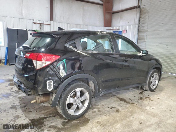 2022 Honda HR-V LX with VIN 3CZRU6H39NM724541, listed as a Copart auction lot 45880415 with 48,998 mi miles and Salvage Title. Bid and sale history available at carsss.com. Image 3.