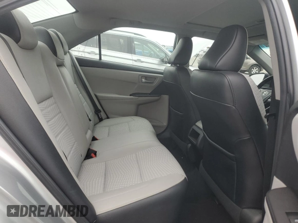 2015 Toyota Camry XLE z VIN 4T1BF1FK2FU043676, wystawiony jako Copart lot #55068485 z przebiegiem 120 629 mil mil oraz Szkoda całkowita • Salvage title. Historia ofert i sprzedaży dostępna na DreamBid. Obrazek 10.