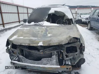 2002 Mazda Tribute LX with VIN 4F2CU08172KM16293, listed as a IAAI auction lot 41496093 with Not Provided miles and . Bid and sale history available at carsss.com. Image 6.