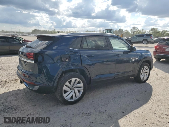 2021 Volkswagen Atlas SE with VIN 1V2HE2CAXMC204778, listed as a Copart auction lot 74906404 with 53,597 mi miles and Salvage title. Bid and sale history available at DreamBid. Image 3.