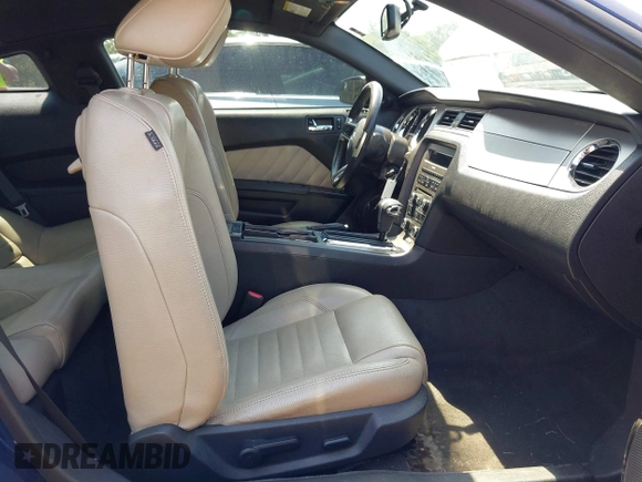 2012 Ford Mustang Premium с VIN 1ZVBP8AM1C5206257, выставлен на аукционе IAAI как лот 42568358 с пробегом 158 670 миль миль и . История ставок и продаж доступна на DreamBid. Изображение 5.