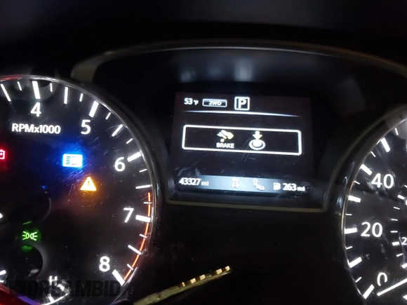 2020 Nissan Pathfinder SV with VIN 5N1DR2BM7LC601374, listed as a IAAI auction lot 41934457 with 43,327 mi miles and . Bid and sale history available at DreamBid. Image 7.