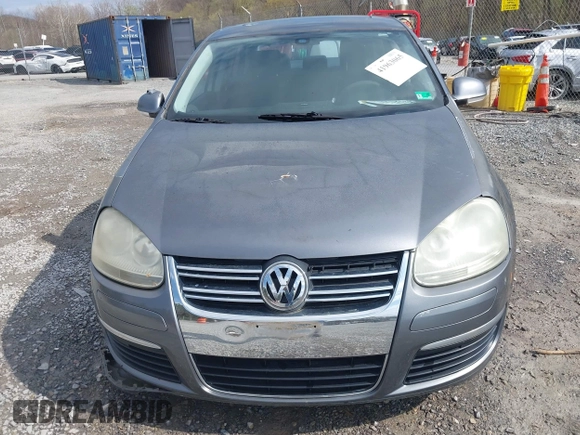 2005 Volkswagen Jetta Sedan 2.5L with VIN 3VWSG71K35M617763, listed as a IAAI auction lot 41963065 with 200,915 mi miles. Bid and sale history available at carsss.com. Image 12.