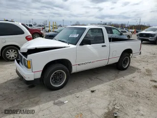 1992 GMC Sonoma with VIN 1GTCS14Z8N8505850, listed as a Copart auction lot 49582175 with 44,301 mi miles and Salvage Title. Bid and sale history available at carsss.com. Image 1.