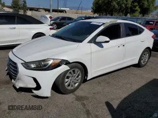 2017 Hyundai Elantra SE z VIN 5NPD74LF7HH165434, wystawiony jako Copart lot #57173195 z przebiegiem 136 565 mil mil oraz Czysty tytuł • Clean title. Historia ofert i sprzedaży dostępna na DreamBid. Obrazek 1.