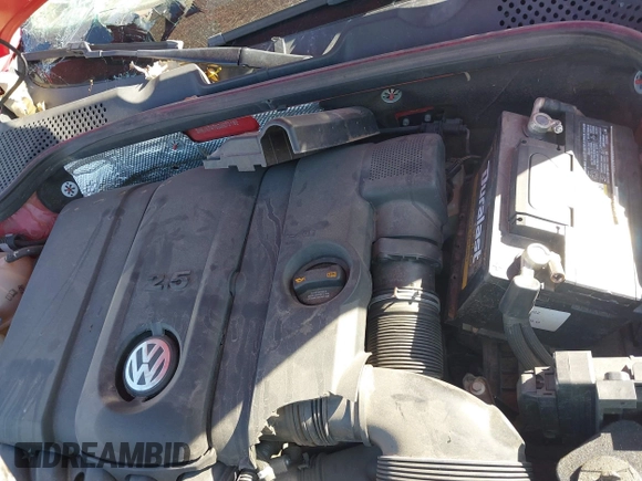 2013 Volkswagen Beetle 2.5L w/Sun/Sound/Nav with VIN 3VWJX7AT0DM673162, listed as a IAAI auction lot 41336320 with Not Provided miles and . Bid and sale history available at DreamBid. Image 10.