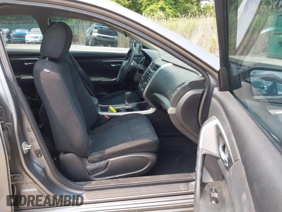 2015 Nissan Altima S z VIN 1N4AL3AP7FC217910, wystawiony jako IAAI lot #42394703 z przebiegiem 100 411 mil mil oraz . Historia ofert i sprzedaży dostępna na DreamBid. Obrazek 5.