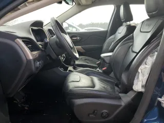 2018 Jeep Cherokee Limited с VIN 1C4PJLDB2JD560797, выставлен на аукционе Copart как лот 44215865 с пробегом 106 980 миль миль и Списание • Salvage title. История ставок и продаж доступна на DreamBid. Изображение 7.