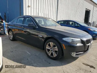 2013 BMW 5 Series 528i xDrive with VIN WBAXH5C52DDW16175, listed as a Copart auction lot 62717005 with 175,618 mi miles and Clean title. Bid and sale history available at DreamBid. Image 4.
