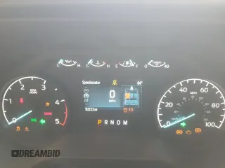 2024 Ford F-350 XL с VIN 1FT8W3BT1REE21588, выставлен на аукционе Copart как лот 47617935 с пробегом 11 223 миль миль и Списание • Salvage title. История ставок и продаж доступна на DreamBid. Изображение 9.
