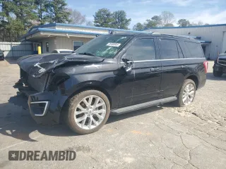 2020 Ford Expedition XLT with VIN 1FMJU1HTXLEA61761, listed as a Copart auction lot 49499965 with 76,104 mi miles and Clean Title. Bid and sale history available at carsss.com. Image 1.
