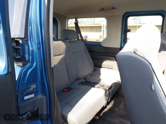 2008 Honda Element EX with VIN 5J6YH18718L015453, listed as a IAAI auction lot 41960007 with 173,514 mi miles and . Bid and sale history available at DreamBid. Image 8.