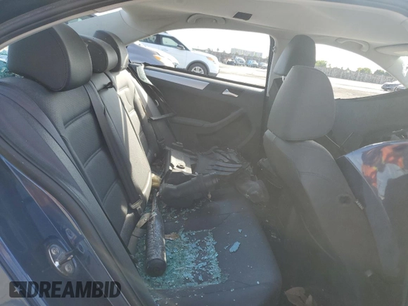 2013 Volkswagen Jetta SE with VIN 3VWDP7AJ9DM211047, listed as a Copart auction lot 86066894 with Not provided miles and Clean title. Bid and sale history available at DreamBid. Image 10.