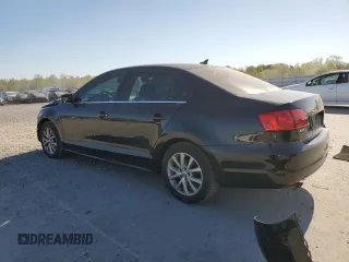 2013 Volkswagen Jetta SE z VIN 3VWDP7AJ2DM287127, wystawiony jako Copart lot #53473695 z przebiegiem 107 569 mil mil oraz Szkoda całkowita • Salvage title. Historia ofert i sprzedaży dostępna na DreamBid. Obrazek 2.