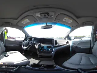 2016 Toyota Sienna Limited with VIN 5TDDK3DC1GS137831, listed as a IAAI auction lot 42286909 with 151,904 mi miles and . Bid and sale history available at DreamBid. Image 20.