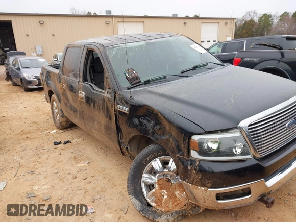 2004 Ford F-150 XLT with VIN 1FTPW145X4KC47898, listed as a IAAI auction lot 41617178 with 196,584 mi miles. Bid and sale history available at carsss.com. Image 1.