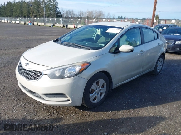 2015 Kia Forte LX with VIN KNAFK4A66F5295094, listed as a IAAI auction lot 41795729 with 183,771 mi miles. Bid and sale history available at carsss.com. Image 2.