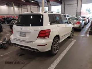 2013 Mercedes-Benz GLK 350 with VIN WDCGG8JB1DG044041, listed as a IAAI auction lot 40719002 with 85,861 mi miles and . Bid and sale history available at carsss.com. Image 4.