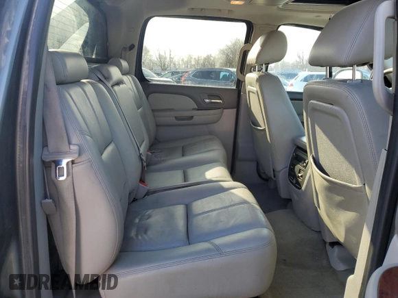 2011 Chevrolet Avalanche LT with VIN 3GNTKFE34BG204349, listed as a Copart auction lot 86168974 with 136,849 mi miles and Salvage title. Bid and sale history available at DreamBid. Image 11.