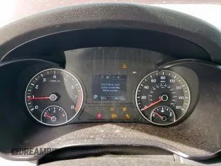 2020 Kia Optima LX z VIN 5XXGT4L32LG383588, wystawiony jako Copart lot #49146715 z przebiegiem 94 172 mil mil oraz Szkoda całkowita • Salvage title. Historia ofert i sprzedaży dostępna na DreamBid. Obrazek 9.