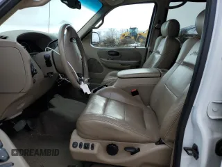 2002 Ford F-150 XLT with VIN 1FTRW08L32KA76808, listed as a Copart auction lot 45020845 with 165,599 mi miles and Salvage Title. Bid and sale history available at carsss.com. Image 7.