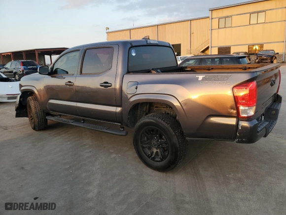 2018 Toyota Tacoma SR with VIN 5TFAX5GN0JX125801, listed as a Copart auction lot 44129015 with 0 mi miles and Salvage Title. Bid and sale history available at carsss.com. Image 2.