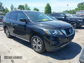 2018 Nissan Pathfinder SV z VIN 5N1DR2MM3JC646841, wystawiony jako IAAI lot #42030480 z przebiegiem 59 474 mil mil oraz . Historia ofert i sprzedaży dostępna na DreamBid. Obrazek 1.
