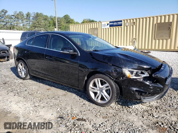2015 Volvo S60 T5 Drive-E Premier z VIN YV140MFB0F1316643, wystawiony jako Copart lot #70535384 z przebiegiem 88 380 mil mil oraz Nie do naprawy • Non repairable. Historia ofert i sprzedaży dostępna na DreamBid. Obrazek 4.