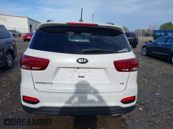 2019 Kia Sorento LX with VIN 5XYPG4A54KG599963, listed as a IAAI auction lot 41558055 with 119,238 mi miles and . Bid and sale history available at DreamBid. Image 16.